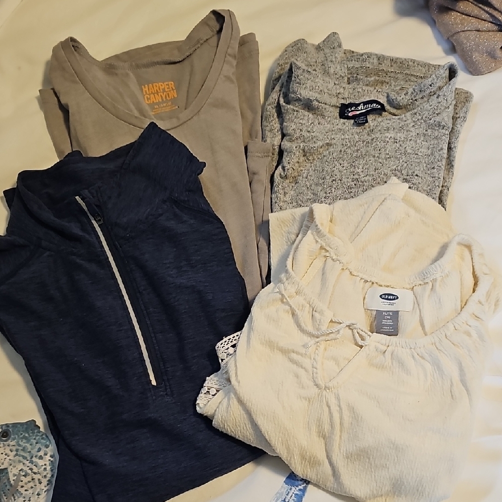 4 Mixed Brand Casual Tops Bundle, Girls XL 14/16